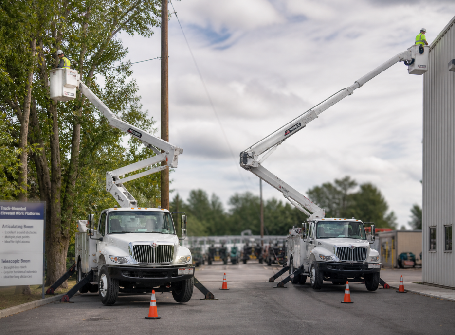 1777619078998224.png Comparative Study Articulated Vs. Telescopic Booms.png
